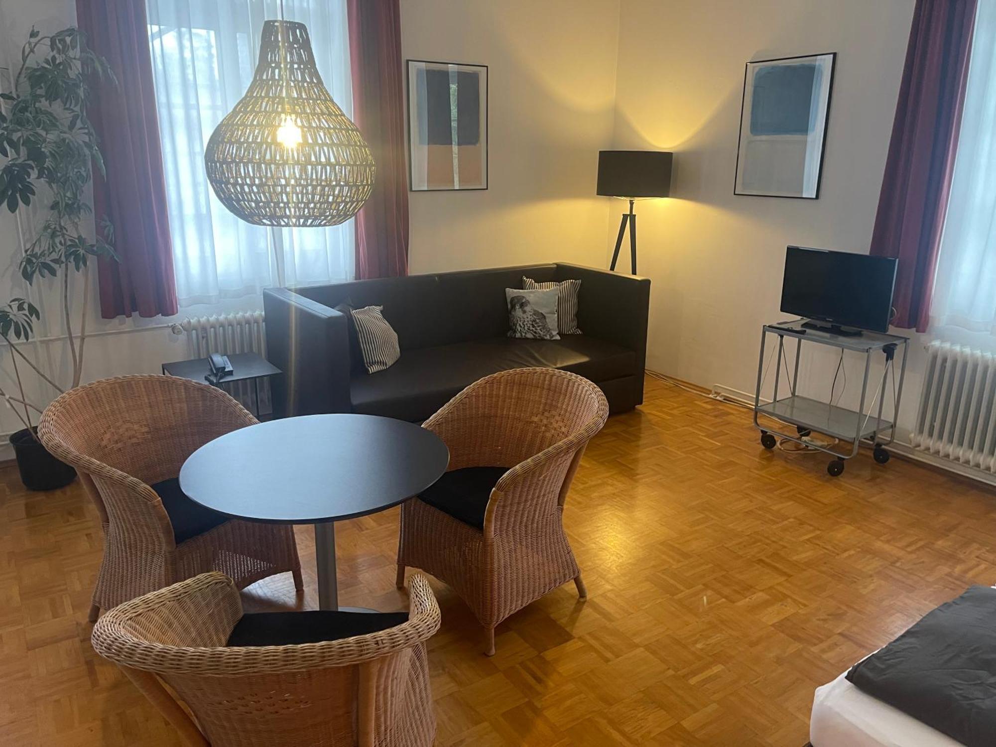 Whliving - Apartments & Studios In Konstanz Buitenkant foto