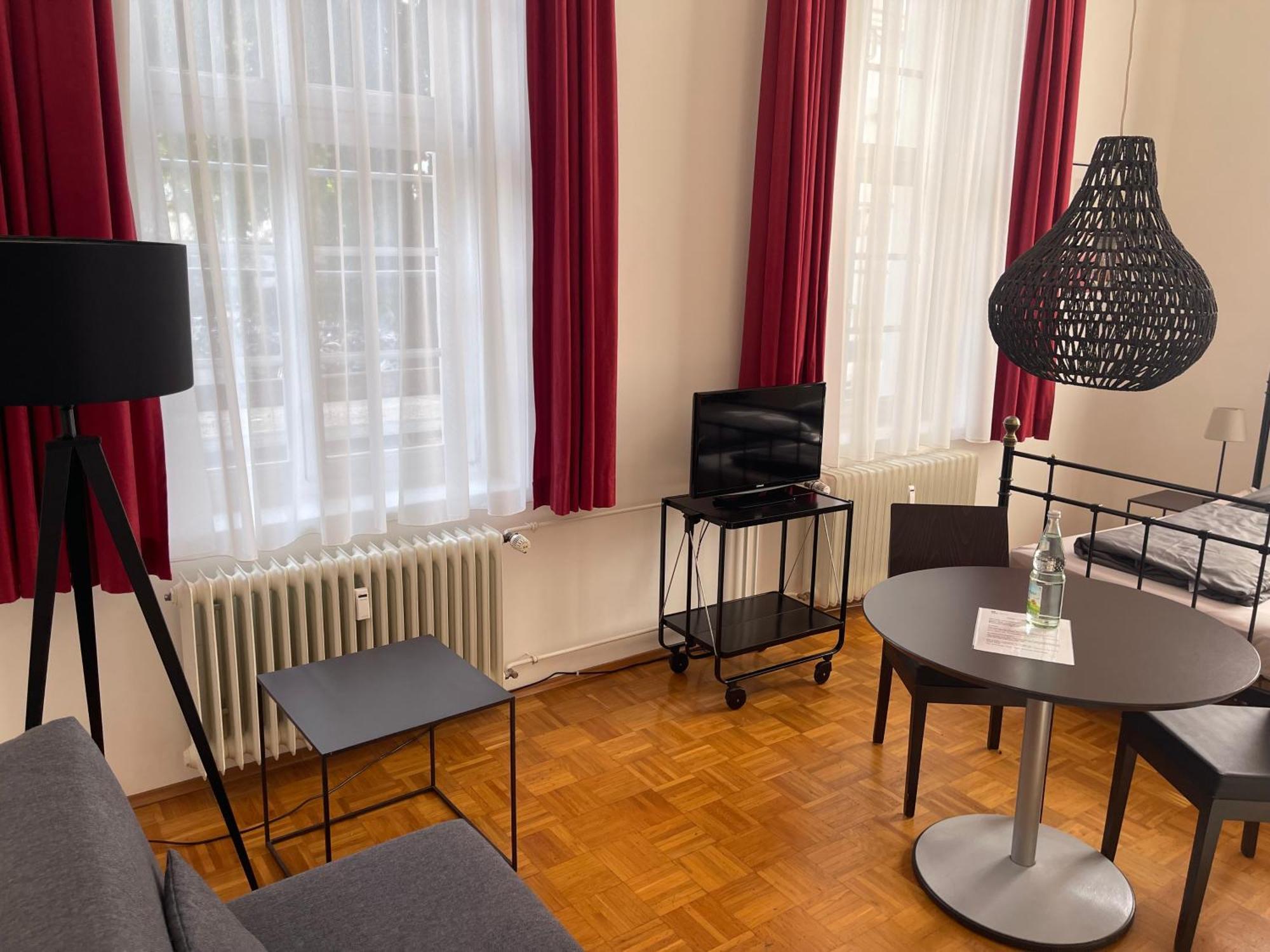 Whliving - Apartments & Studios In Konstanz Buitenkant foto